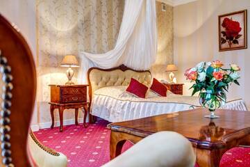 Фото Курортные отели Pałacyk Otrębusy Business &amp; Spa г. Otrębusy 5