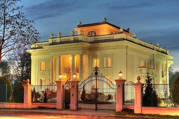 Фото Курортные отели Pałacyk Otrębusy Business &amp; Spa г. Otrębusy 2
